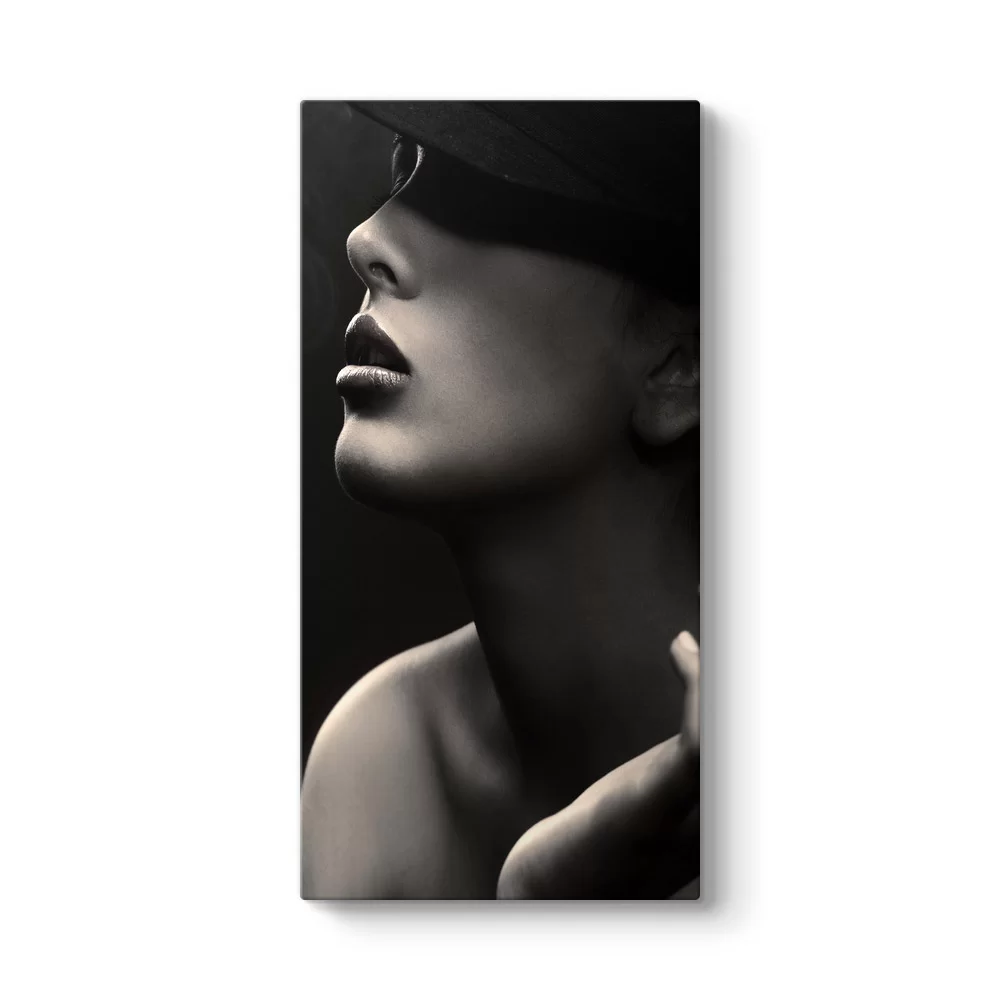 Cigarette Women Tablosu - Model 7